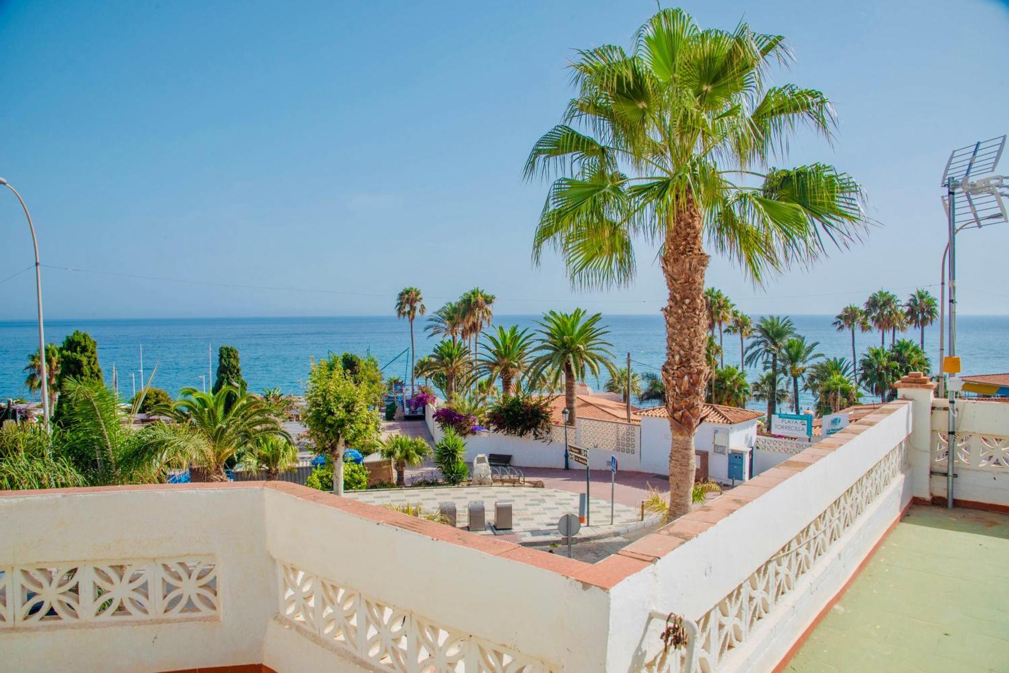 Villa Torrecilla En El Centro De Nerja - South Costa Экстерьер фото
