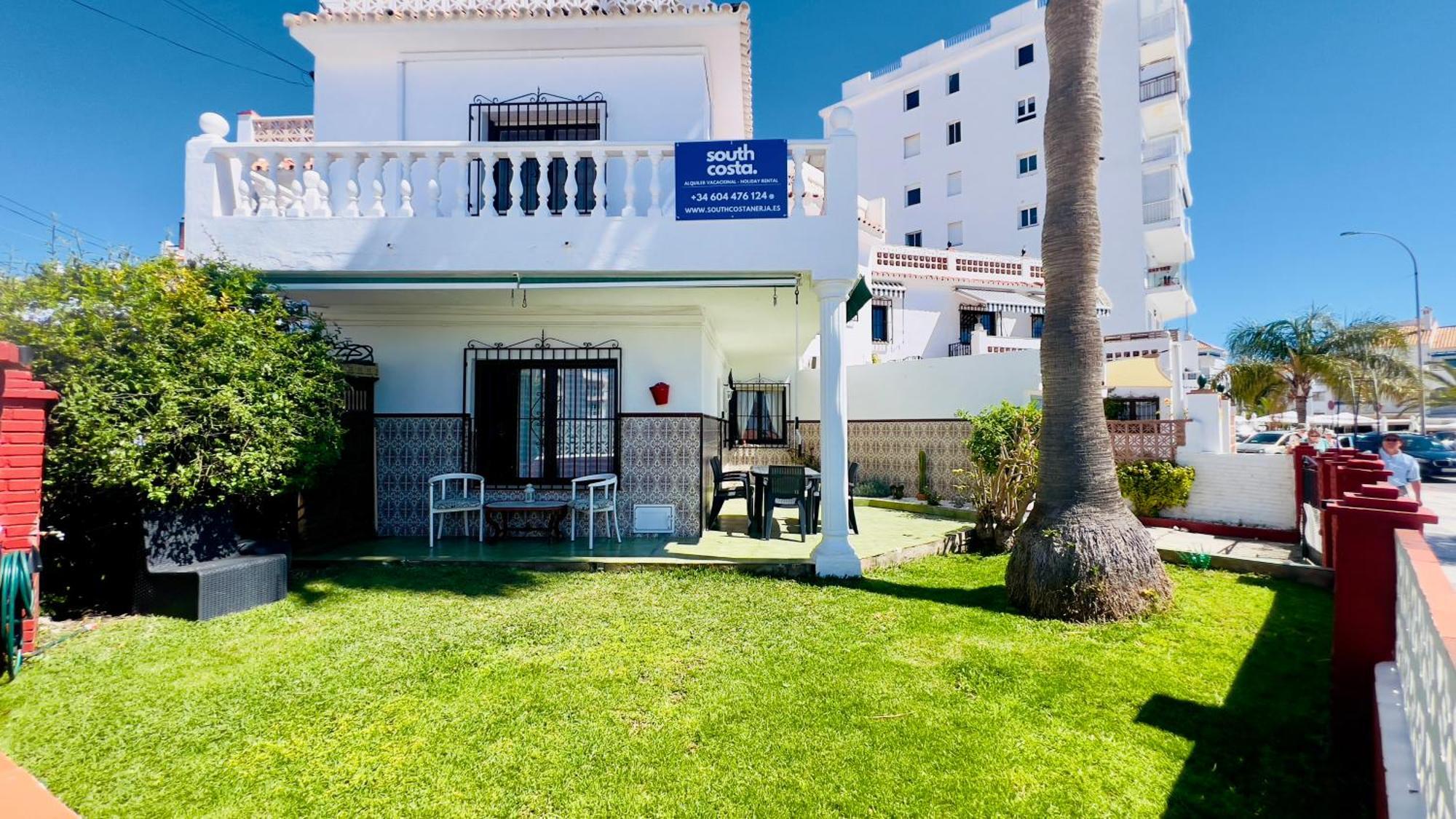 Villa Torrecilla En El Centro De Nerja - South Costa Экстерьер фото